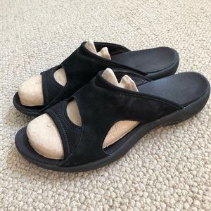 Merrell Sandals/Slides